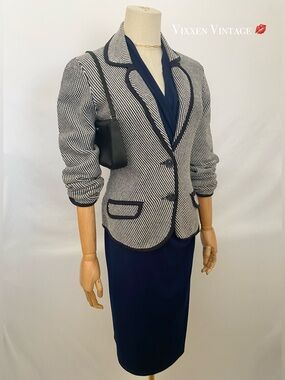 TOMMY HILFIGER SINGLE BREASTED KNIT SWEATER BLAZER IN BEDFORD NAVY